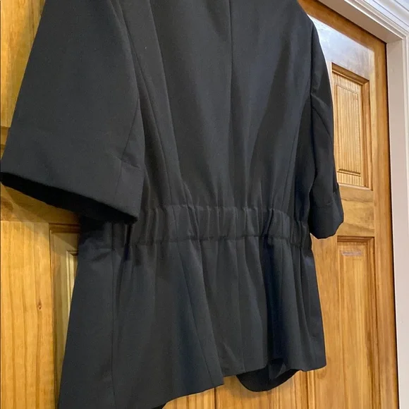 ⚡️3 for $15⚡️The Limited Black Women's Short sleeve Blazer - Picture 6 of 6